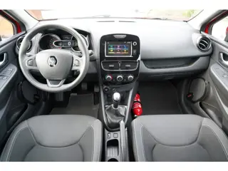 Foto 17 van Renault Clio 0.9 TCe Limited 90 pk | Airco | Bluetooth | Cruise control | Isofix bevestiging voor ki