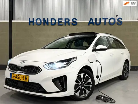 Kia Ceed Sportswagon 1.6 GDI PHEV DynamicPlusLine TREKHAAK | PANO | MEMORY | STOEL/STUURVERW | CARPL