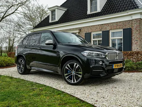 BMW X5 M50D 381pk I Grijs kenteken l Marge l HUD l Pano l H&K l Camera l LED l Keyless