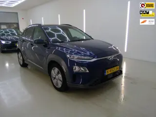 Hyundai Kona EV Fashion 64 kWh+Led+Navigatie+camera+trekhaak+SOH100%+WLTP actieradius 481KM DECEMBER