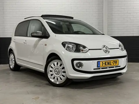 Volkswagen up! 1.0 high up! White Up! uitvoering! Pano, Airco, PDC, Navi....