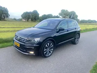 VOLKSWAGEN TIGUAN 1.5  R-LINE 