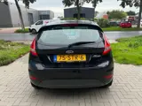Foto 23 van Ford Fiesta 1.25 Limited Vol Jaar Apk