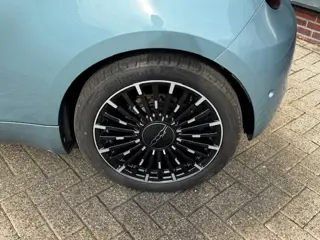 Foto 19 van Fiat 500 e 3+1 La Prima 42 kWh *extra deur *camera *carplay