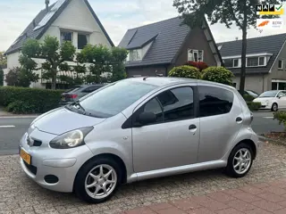 Toyota Aygo 1.0-12V Cool NL-AUTO-NAP