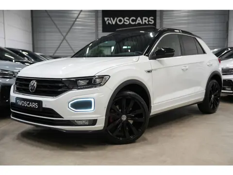 Volkswagen T-Roc 1.5 TSI 3x R-Line * Trekhaak - Pano - Virtual - Keyless - Beats - Camera - ACC - Bl