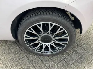 Foto 19 van Fiat 500 1.0 Hybrid Dolcevita *carplay *cruise *servicebeurt