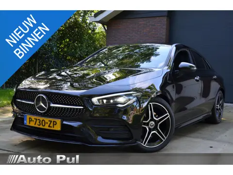 Mercedes-Benz CLA-klasse 180 Business Solution AMG Automaat/Navi/Ecc/Pdc/Panoramadak/Matrix LED kopl