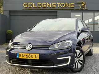Volkswagen e-Golf e-Golf ✓SOH 88.57%✓Carplay✓Navi✓Leder✓Clima✓Cruise✓Pdc V+A✓LED✓16'' Lm velgen✓N.A.