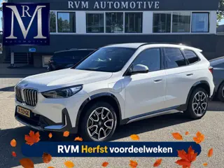 BMW X1 xDrive25e X-Line High Executive PHEV | VAN: 35.900,- VOOR: 32.877,- UW HERFSTVOORDEEL: 3.023,