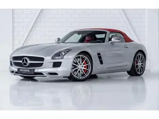 Mercedes-Benz SLS Roadster 6.3 AMG l Rood Leder l Rode Cabrioletkap l Airscarf l