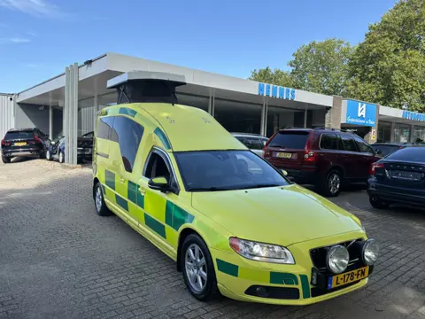 Volvo V70 D5 AWD Nilsson AMBULANCE / Camper 4 zitplaatsen