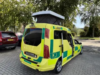 Foto 19 van Volvo V70 D5 AWD Nilsson AMBULANCE / Camper 4 zitplaatsen