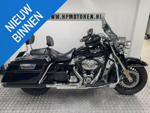 Harley-Davidson FLHRC ROADKING CLASSIC TOURER 1690 ABS !