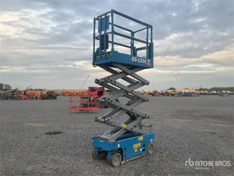 Genie GS1930 Electric Scissor Lift (bj 2015)