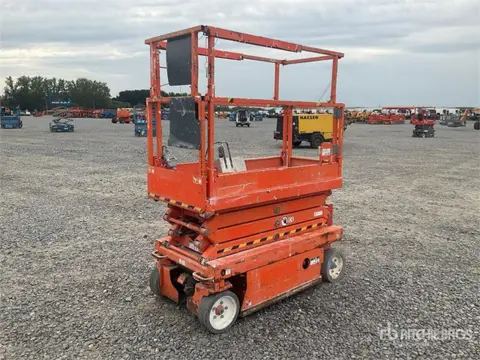 Skyjack SJIII-3219 Electric Scissor Lift (Inoperable)