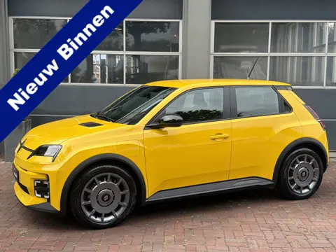 Renault 5 urban range evolution 40 kWh SOH 98% |  18" | Open R-link | LED | VC | Keyless