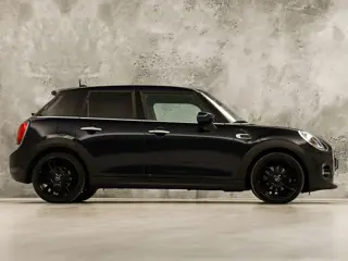 Foto 18 van MINI Cooper 1.5 Cooper Chili Sport (5 DEURS, HARMAN KARDON, DEALER ONDERHOUDEN, BRUIN NAPPA LEDER, U