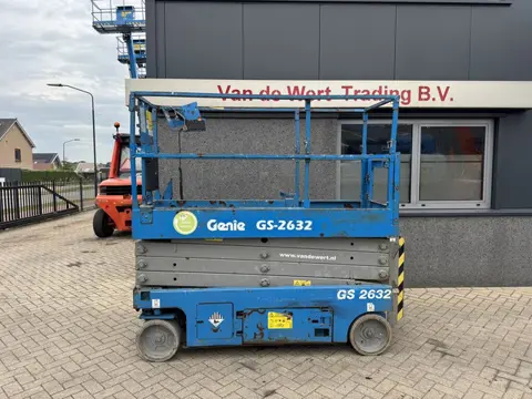 Genie GS - 2632  SchaarHoogwerker / Arbeitsbuhne / Sciccor 10M werkhoogte Elektrisch 2014