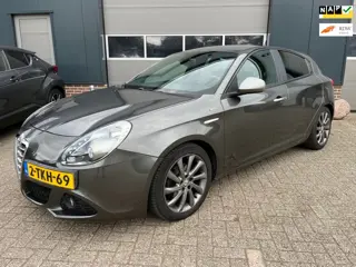 Alfa Romeo Giulietta 1.4 T Veloce-Trekhaak-Cruisecontrol-Clima-NAP!