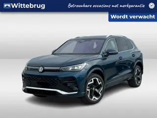 Volkswagen Tiguan 1.5 eHybrid 272pk DSG R-Line Edition / Panoramadak / App-Connect / Voorstoelen met