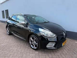 Foto 16 van Renault Clio Estate 1.2 GT Automaat