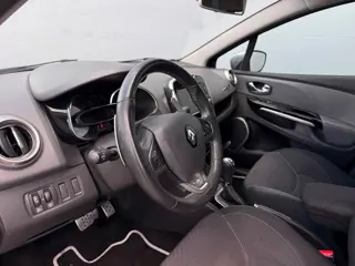 Foto 11 van Renault Clio Estate 1.2 GT Automaat