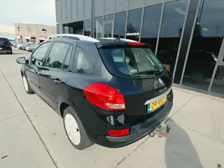 Foto 19 van Renault Clio Estate 1.5 dCi Collection - Clima - Cruise -