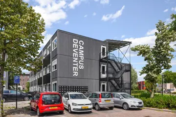 Woning aan de G.J. Leonard Ankersmitlaan te Deventer