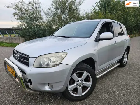 Toyota RAV4 2.0 VVTi Executive/ automaat/ leder/ climatronic / bj 2006
