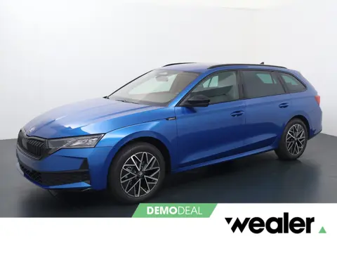 Škoda Octavia Combi Sportline Tour 1.5 TSI 150 PK DSG | Automaat | Trekhaak | Navigatie & Winter pak
