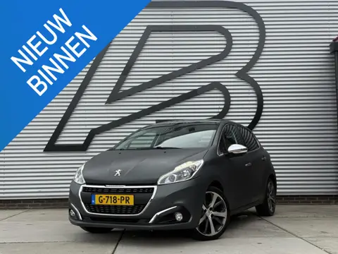 Peugeot 208 1.2 PureTech Roland Garros 2e Eigenaar|Navi|Camera|Pano|D-riem vv in 2025|Clima|Cruise|C