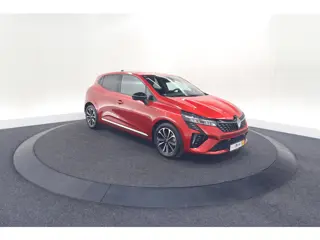 Foto 16 van Renault Clio TCe 90 GPF Techno | 360 Camera | Adaptieve Cruise Control | 9.3 Inch Groot Scherm
