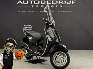 Vespa Primavera 50 Bromscooter NIEUW Vespa VOL OPTIES !