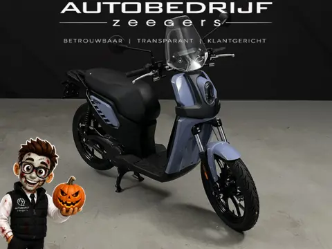 Fantic Issimo City L1 Bromscooter (bj 2026, automaat)