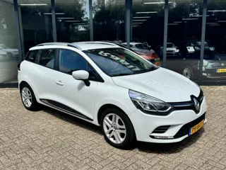 Foto 19 van Renault Clio Estate 0.9 TCe Zen*Navi*Airco* (bj 2017)