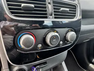 Foto 14 van Renault Clio Estate 0.9 TCe Zen*Navi*Airco* (bj 2017)