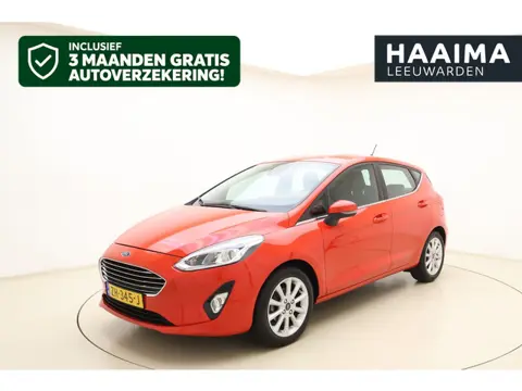 Ford Fiesta 1.0 EcoBoost Titanium | Trekhaak | Navigatie | Camera | Parkeersensoren voor en achter |