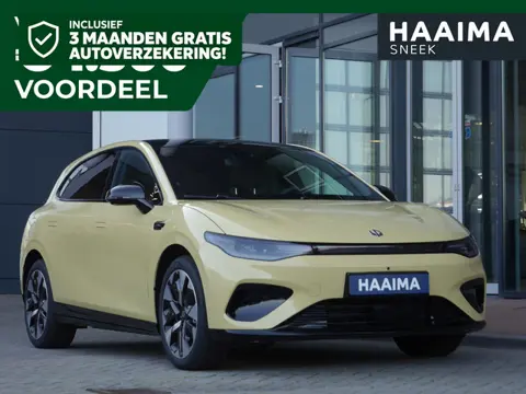 Leapmotor B05 ProMax Design 67.1 kWh | Panoramadak | Elektrisch verstelbare stoelen | Stuurwiel verw