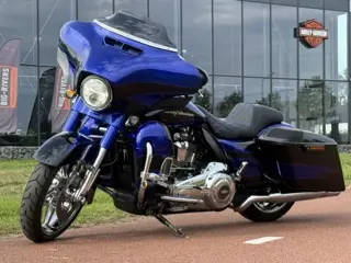 Harley-Davidson FLHXSE (bj 2017)