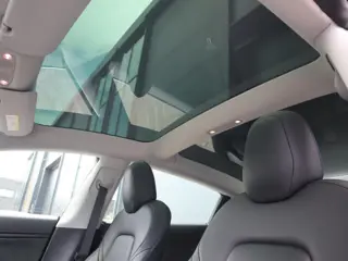 Foto 14 van Tesla Model 3 Long Range AWD 75 kWh | Refurbished accu 09-26 |