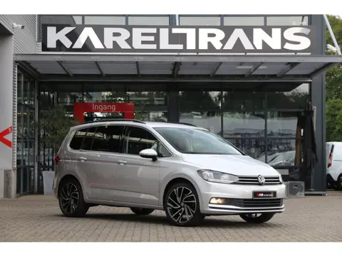 Volkswagen Touran 2.0 TDI 150 | Aut. | Grijs kenteken | Virtual | Cruise | Clima..
