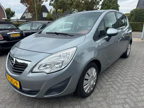 Opel Meriva 1.4 Turbo Edition 120pk,Apk 17/10/27,Airco,Cruise,Nap,Trekhaak