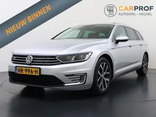 Volkswagen Passat Variant 1.4 TSI GTE Trekhaak | SOH 91% | Panoramadak |  Navigatie | Dealer onderho