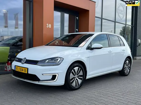 Volkswagen E-Golf |Carplay|Full LED|Leder|Navi|ACC|Dynaudio