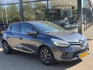 Foto 14 van Renault Clio 0.9 TCe Intens Navigatie | Camera | Climate Controle