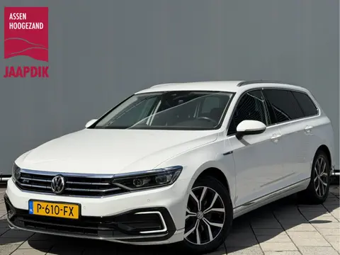 Volkswagen Passat Variant BWJ 2021 | 1.4TSI 218PK PHEV GTE Business AUTOMAAT | LEDER/ALCANTARA | CLI