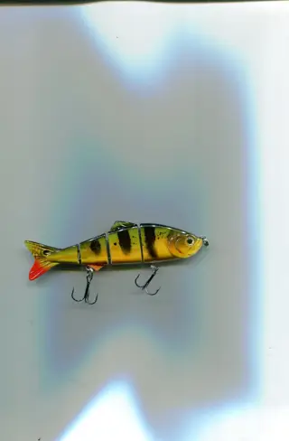 Kunstaas voor het snoek nr 42 12 cm en 4 secties