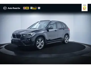 BMW X1 20iA X.Dr. SPORT LINE PANO | HARMAN KARDON | LEER | MEMORY | STOEL+STUURVERW. | CAMERA | FULL