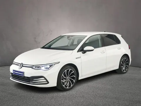 Volkswagen Golf Style 1.5 TSI 150pk Adaptive cruise control, LED koplampen, App connect, Parkeersens
